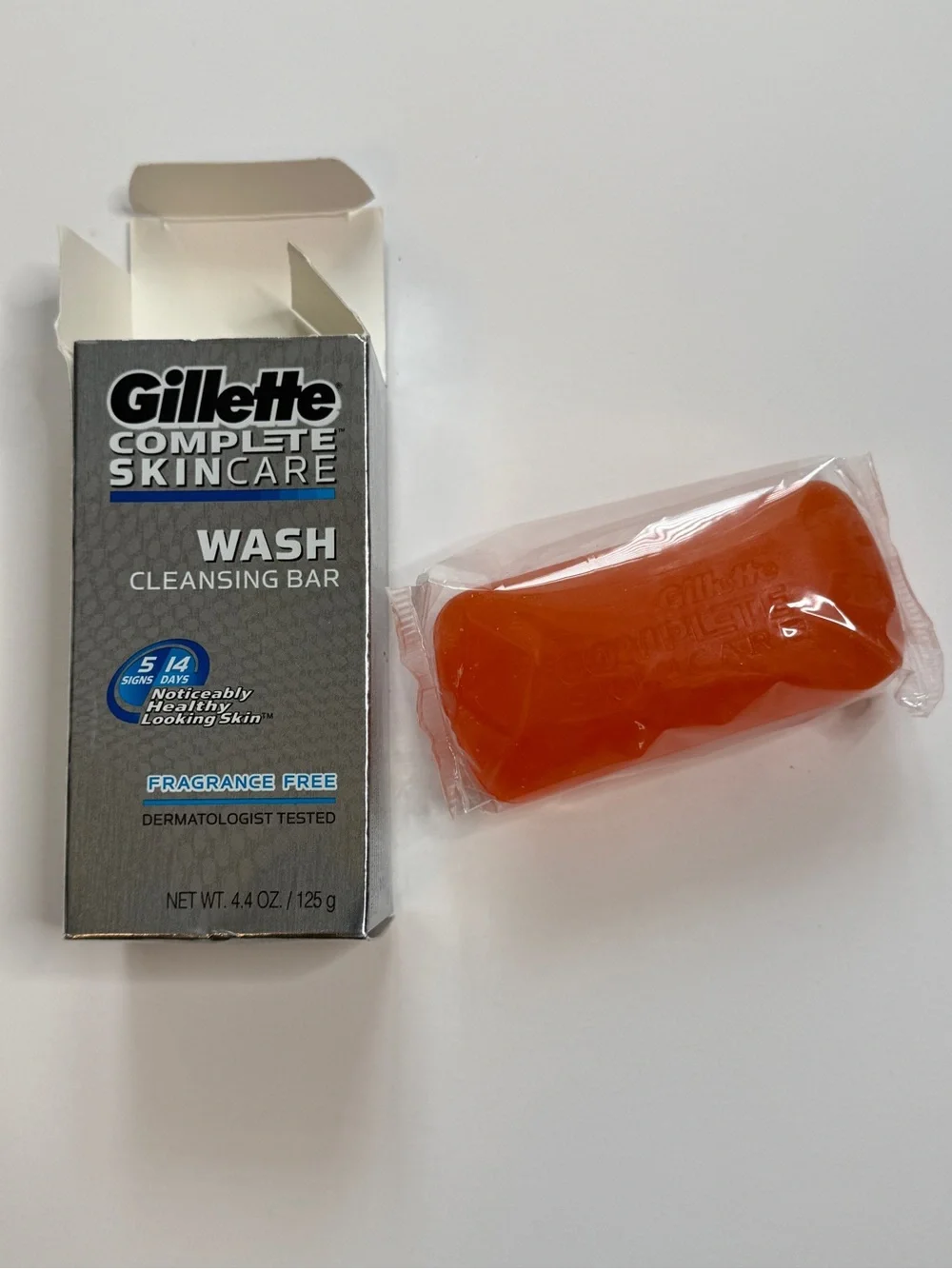 NEW Gillette Complete Skin Care Cleansing Bar, Fragrance Free 4.4oz Discontinued